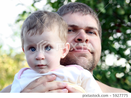 baby daughter and father 5927775