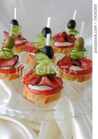 piece, lunch, light 5930369