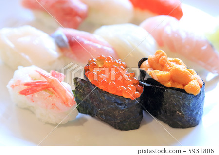 Delicious sushi Delicious sushi 5931806