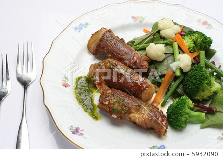 sauteed pork 5932090