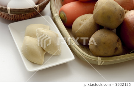 Stew of stew (solid) Stew of stew (solid) 5932125