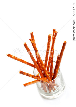 Salty breadsticks in small glass 5933719