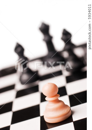Chess figures on board Chess figures on board 5934011