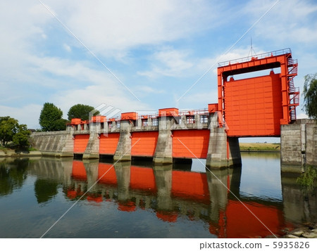 岩壁縣前水閘 岩壁縣前水閘 5935826