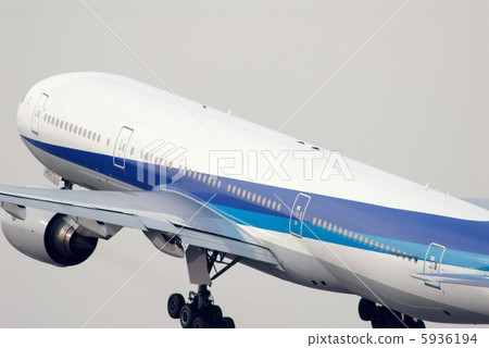 飛機起飛 飛機起飛 5936194