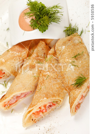 Pancakes with Salmon 5938586