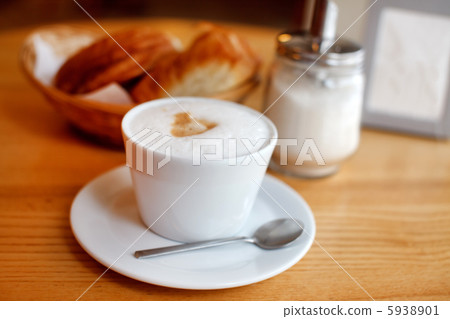 Cup of coffee with croissants Cup of coffee with croissants 5938901