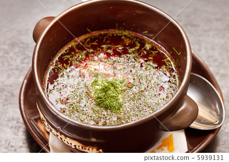 Lithuanian borscht (national belorussian food) Lithuanian borscht (national belorussian food) 5939131