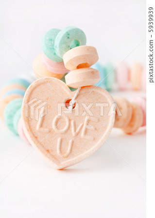 Candy necklace with Love U on it 5939939