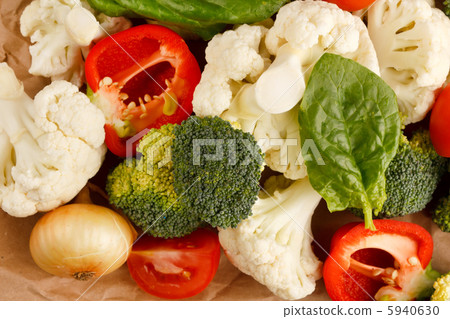 fresh vegetables on the parchment 5940630