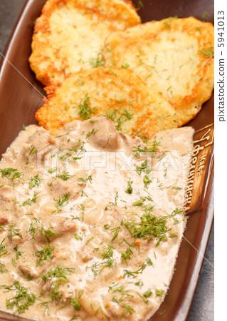 potato pancakes potato pancakes 5941013