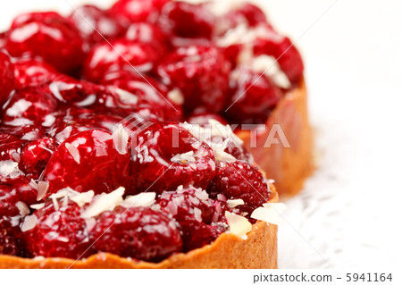 sweet cake in heart shape 5941164
