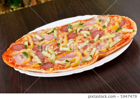 big pizza big pizza 5947479