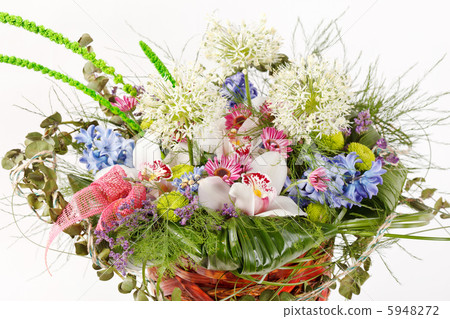 beautiful flowers in the basket 5948272
