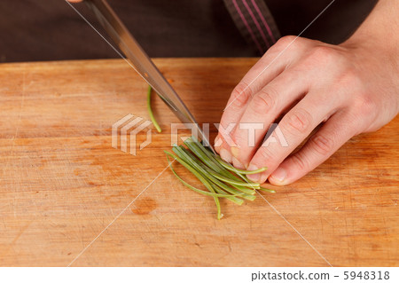 Chef preparing food Chef preparing food 5948318