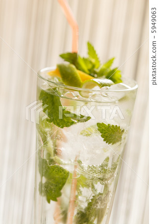 mojito cocktail mojito cocktail 5949063