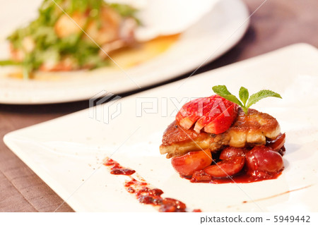 foie gras with strawberry foie gras with strawberry 5949442