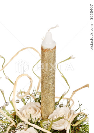 candle with white roses candle with white roses 5950407