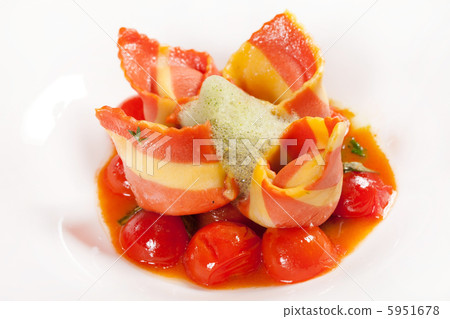 Italian ham with vegetables 5951678