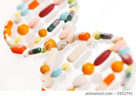 pills isolated on white background 5952791