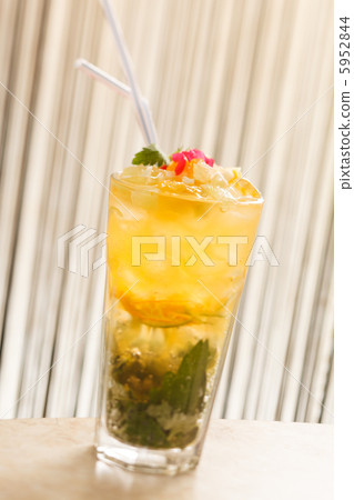 mojito cocktail 5952844