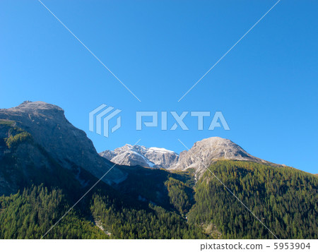 Mountainous region: Swiss landscape (Europe) 5953904