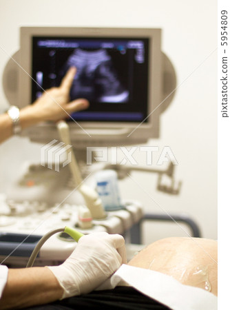 medical examining by ultrasonic scan medical examining by ultrasonic scan 5954809