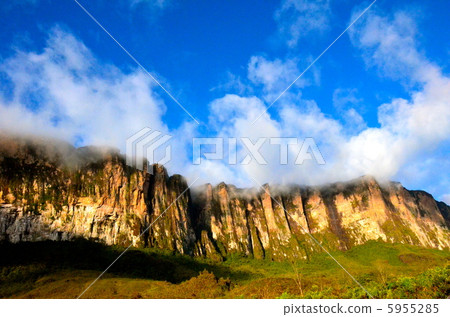 Mountains of Venezuela · Roraima 5955285