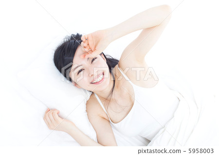 醒著的女人 5958003