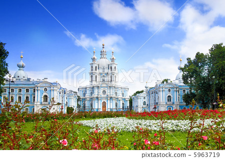 Menchikov Palase 5963719