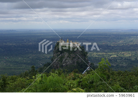 Full view of Town Carat Full view of Town Carat 5963961