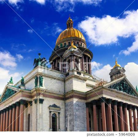 Isaak Cathedral in St. Petersburg Isaak Cathedral in St. Petersburg 5964009
