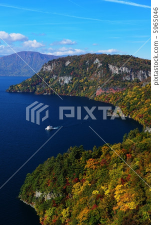 Autumnal leaves of Towada 5965046