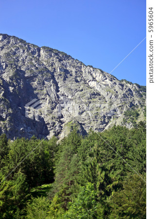 mountain 5965604