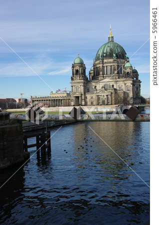 Berlin Cathedral Berliner Dome river Spree Winter Berlin Cathedral Berliner Dome river Spree Winter 5966461