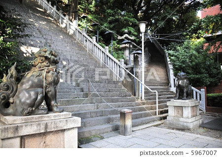 Atago Shrine stairway and women's slope 5967007