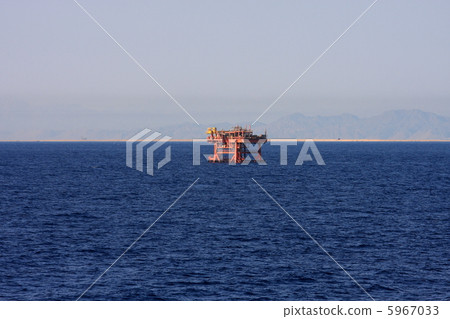 Undersea oil field Undersea oil field 5967033