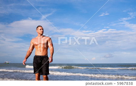 Strong young man portrait Strong young man portrait 5967838