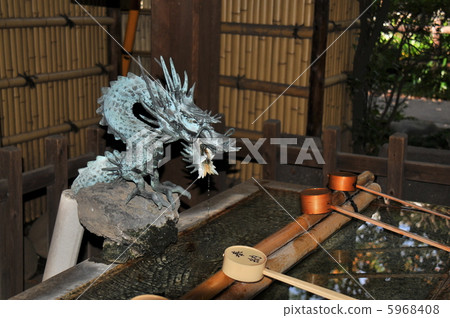 愛宕神社Hydroworker龍 5968408