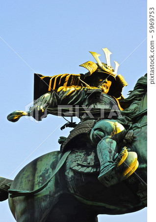 Kusukyō（Masanari Kusunoki）（Imperial Gaien / Chiyoda-ku，東京）的馬形象 5969753