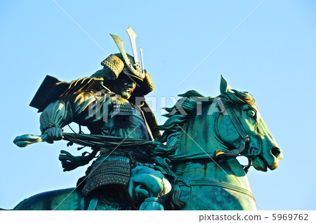 A horse image of Kusukyō (Masanari Kusunoki) (Imperial Gaien / Chiyoda-ku, Tokyo) A horse image of Kusukyō (Masanari Kusunoki) (Imperial Gaien / Chiyoda-ku, Tokyo) 5969762