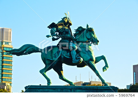 A horse image of Kusukyō (Masanari Kusunoki) (Imperial Gaien / Chiyoda-ku, Tokyo) A horse image of Kusukyō (Masanari Kusunoki) (Imperial Gaien / Chiyoda-ku, Tokyo) 5969764