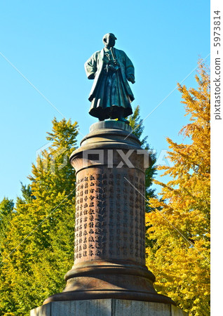 Yasukuni Shrine's "Bronze statue of Ohmura Masujiro" (Kurobe-north, Chiyoda-ku, Tokyo) 5973814