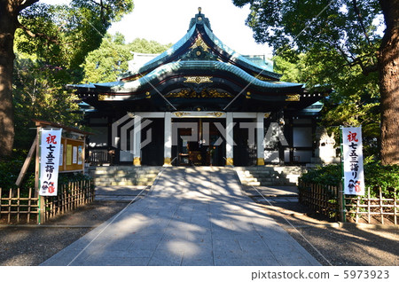 Pavilion of Oji Shrine (Ojiyamoto Town, Kita-ku, Tokyo) 5973923