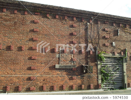 Retro brick wall at Mojiko Port Retro brick wall at Mojiko Port 5974530