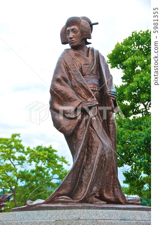 Statue of a female tiger (JR Iya Station North Exit Rotary / Iya Fureai Square / Iya Town, Higashiizumo Town, Shimane Prefecture) 5981355