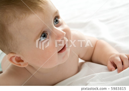 Cute little baby girl 5983815