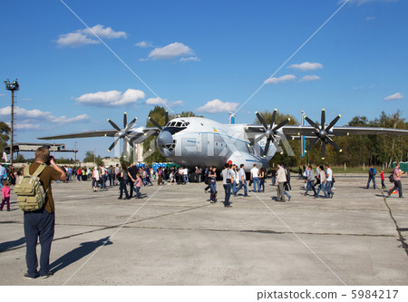Antonov An-22 5984217