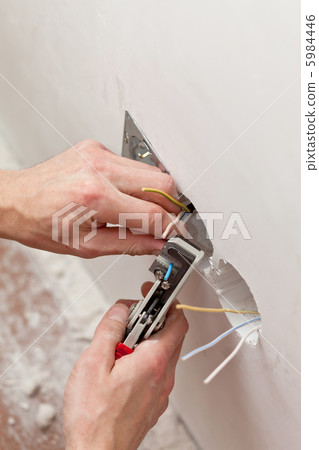 electrician electrician 5984446