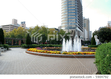 Yokohama Yamashita Park Central Plaza fountain Yokohama Yamashita Park Central Plaza fountain 5984792